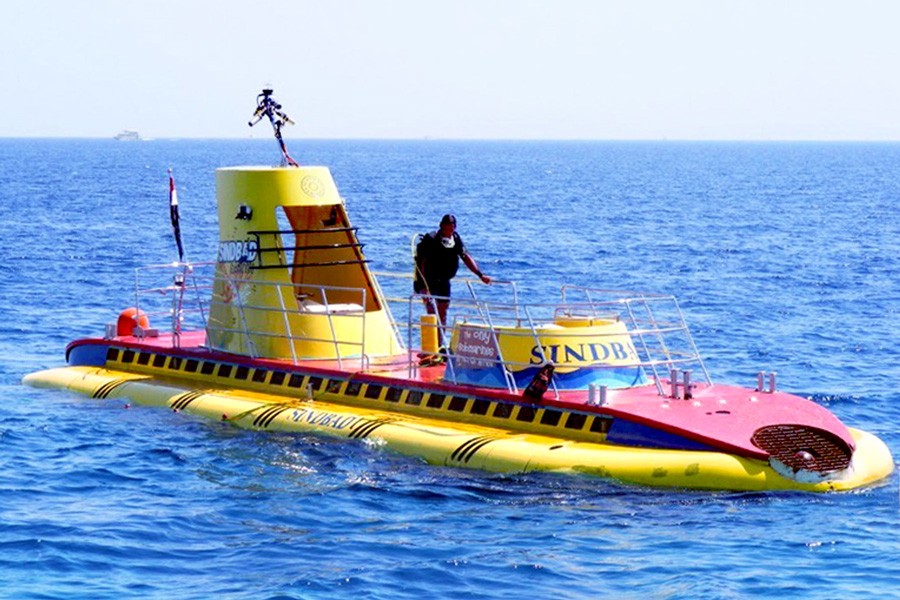 Glass Bottom Boat (3)