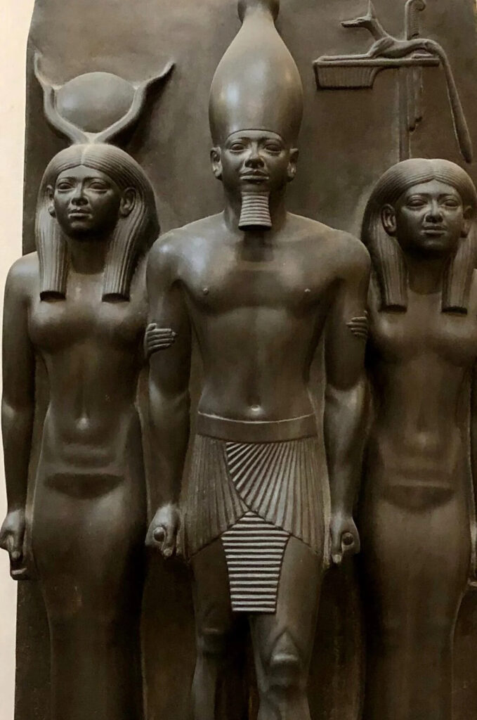 egyptianmuseum3some_jpg