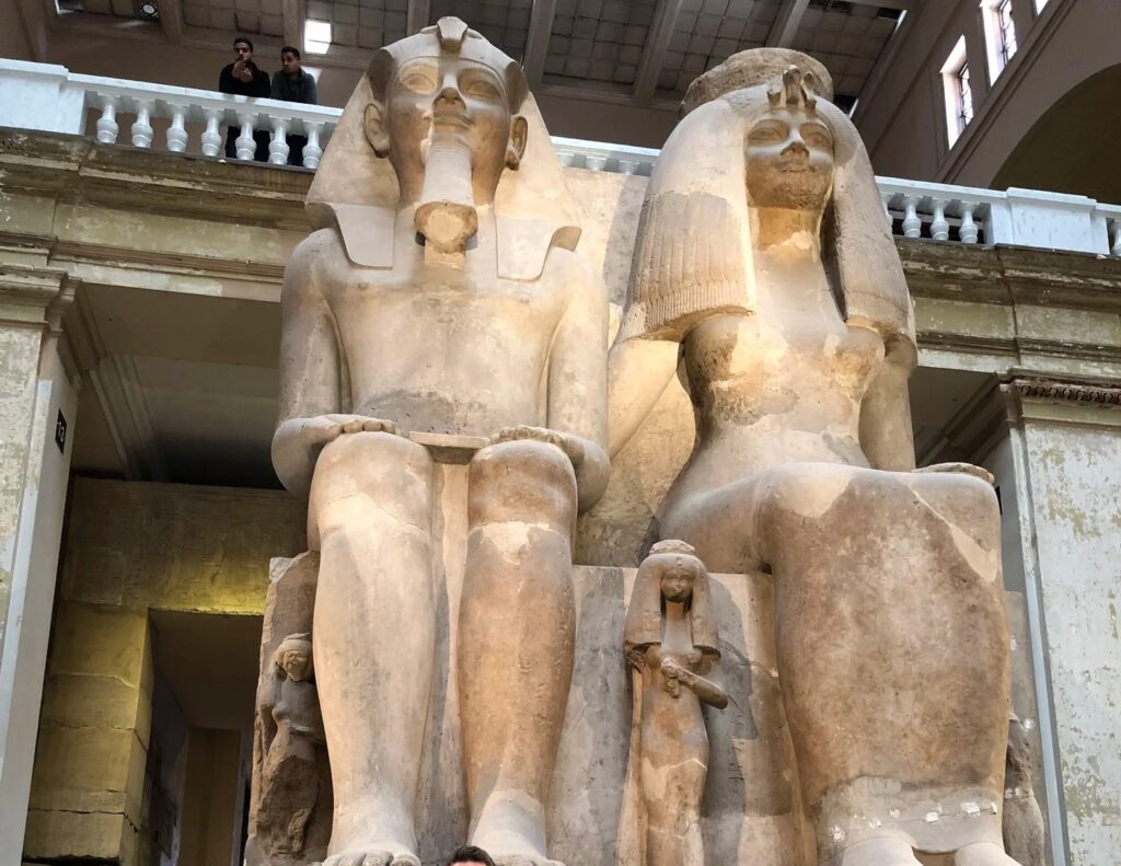 eyptianmuseumcolossi_jpg