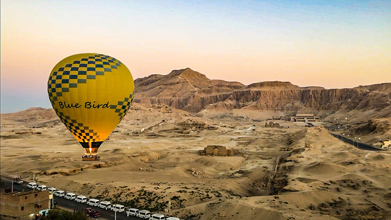 luxor-hot-air-balloon_77110